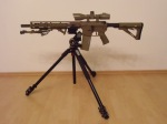 AR-15 Hera Arms Dreibein-Stativ 01