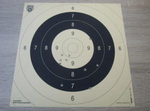 AR-15 Hera Arms Dreibein-Stativ 11