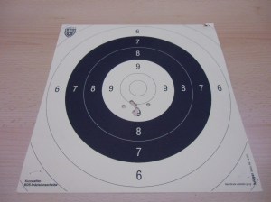 AR-15 Hera Arms Dreibein-Stativ 24